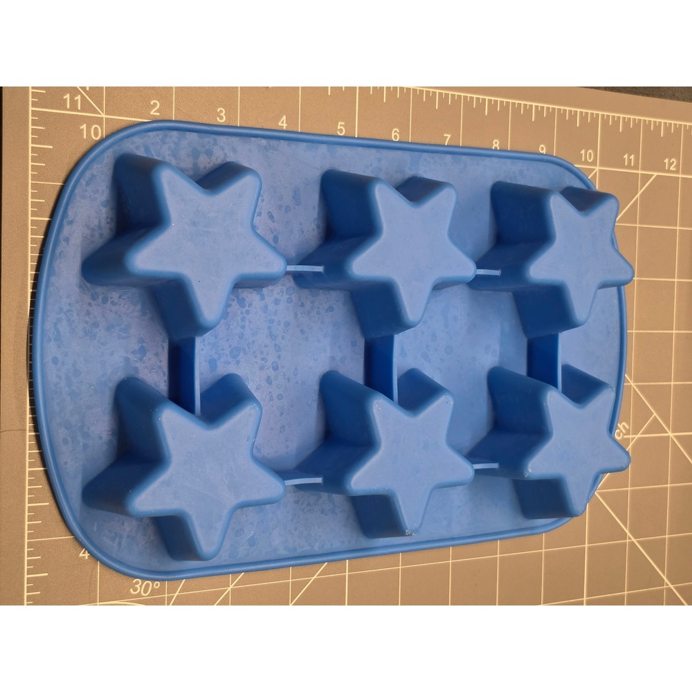 Wilton Blue Silicone Star Baking Mold 6 Cavity Cake Muffin Pan Tray